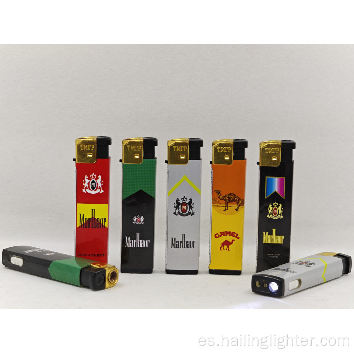 Encendedor electrónico recargable de butano con antorcha LED para cigarrillos